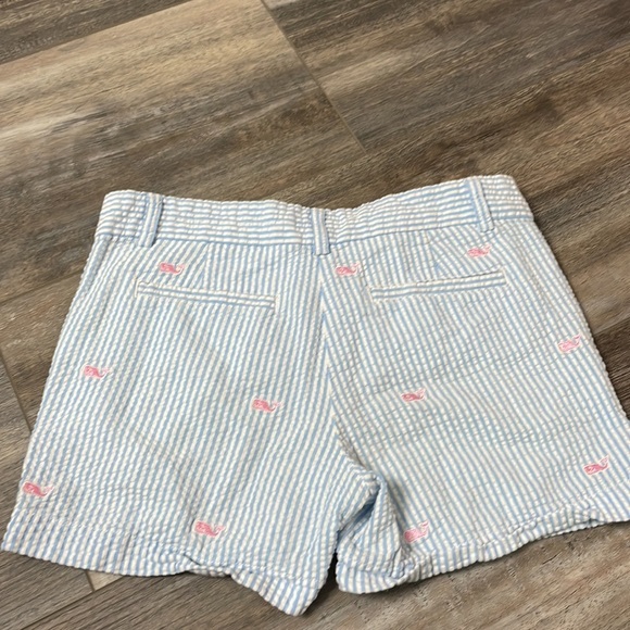 Vineyard Vines Girls Seersucker Whale Embroidered Every Day Short Blu/White 12 - Picture 4 of 4